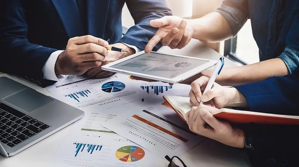 Doanh nghiệp web tin tức